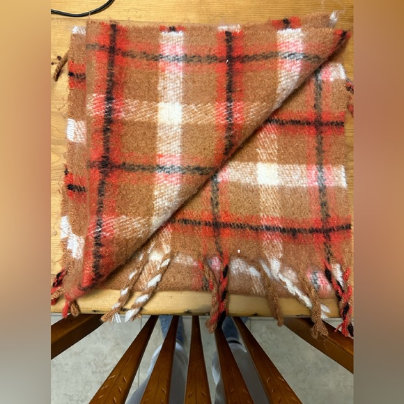 Lucky brand scarf; 6 feet by 17” - Picture 2 of 4